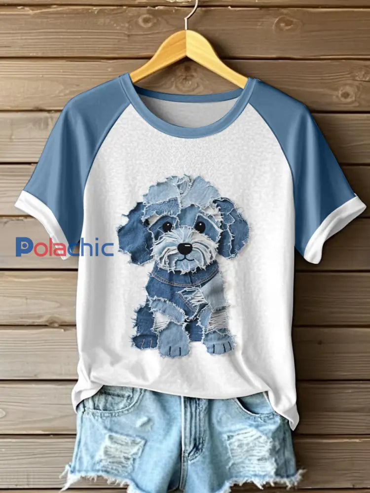 Motif chien mignon Patchwork Art T-Shirt des femmes Bleu / S