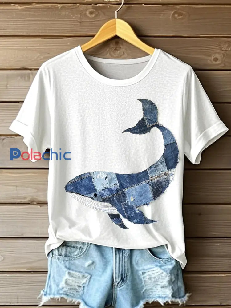 Motif de baleine Patchwork Art T-Shirt des femmes Blanc / S