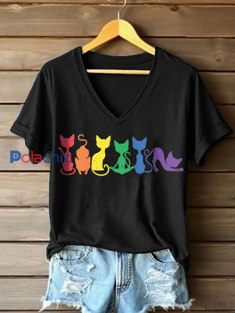 Rainbow Colors Cat Imprimer V-Neck T-shirt des femmes Noir / S