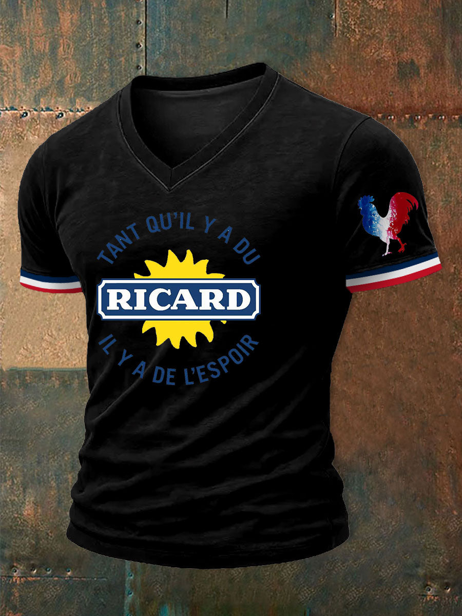 Herren Tant Qu'il Y A Du Ricard Bedrucktes Kurzarm T-Shirt mit V-Ausschnitt