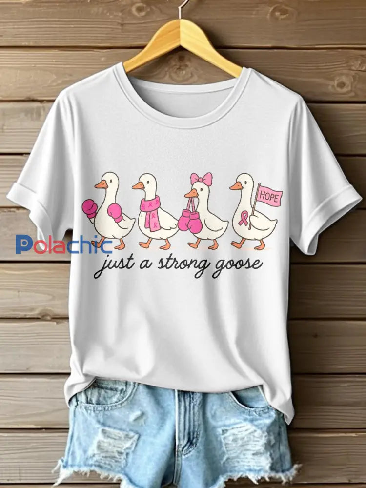 T-shirt de sensibilisation au cancer du sein à imprimé Just A Strong Goose Femme Blanc / S