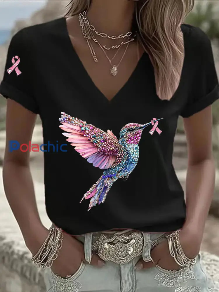 T shirt décontracté à col en V à imprimé ruban rose pour femmes Noir / S