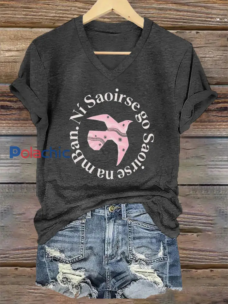 T-shirt Ní Saoirse go Saoirse na mBan Femme Gris foncé / S