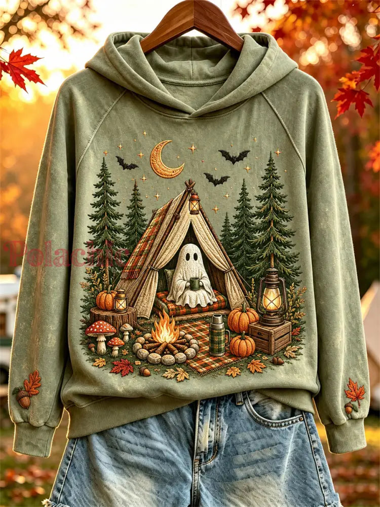 Damska bluza z kapturem na Halloween z nadrukiem upiornego przytulnego jesiennego obozowiska - Zielony / S