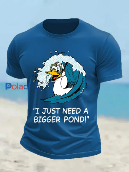 Drôle de canard pour hommes j’ai juste besoin d’un plus grand étang Casual Tee bleu / S