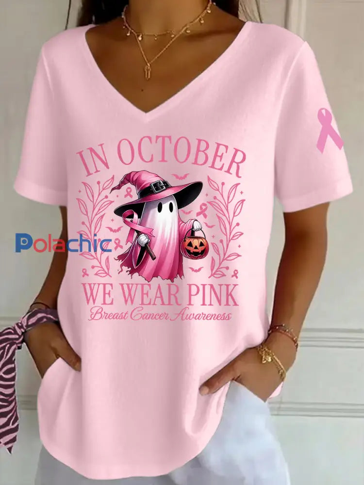 Femmes En Octobre Nous Portons Rose Sensibilisation au Cancer du Sein Halloween Rose Fantôme Imprimer V-Neck Tee rose