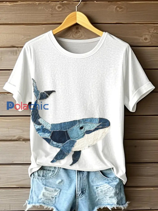 Motif de baleine Patchwork Art T-Shirt des femmes Blanc / S