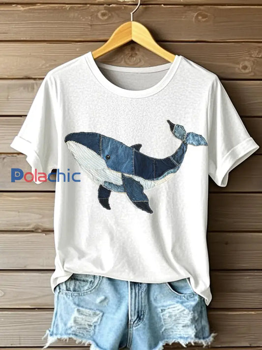 Motif de baleine Patchwork Art T-Shirt des femmes Blanc / S