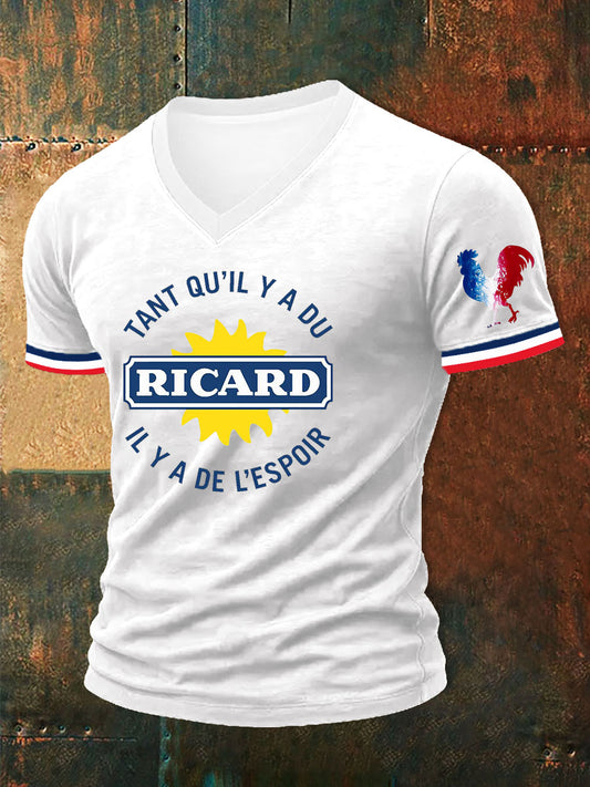 Herren Tant Qu'il Y A Du Ricard Bedrucktes Kurzarm T-Shirt mit V-Ausschnitt