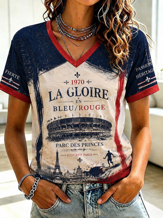T-shirt femme La Gloire en bleu rouge, imprimé football, col en V