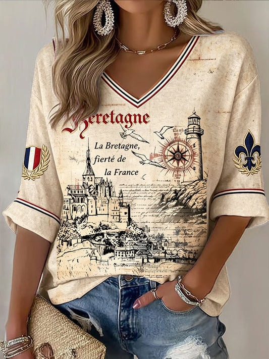 T-shirt décontracté à col en V pour femme, imprimé montagne de Saint-Michel en Bretagne, France