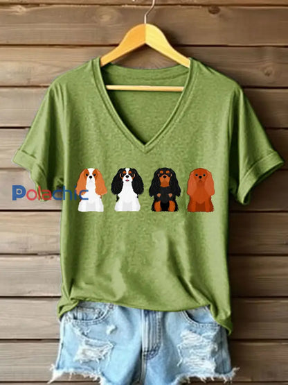 T-shirt Cavalier Dog Print à col en V Femme Vert / S